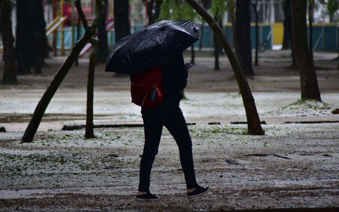 Así fue la granizada de esta tarde en Toluca no hubo daños pero sí