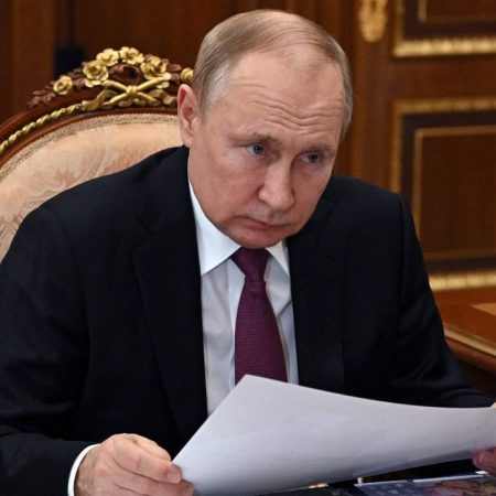 Putin firma ley para arropar a ucranianos – El Sol de Toluca
