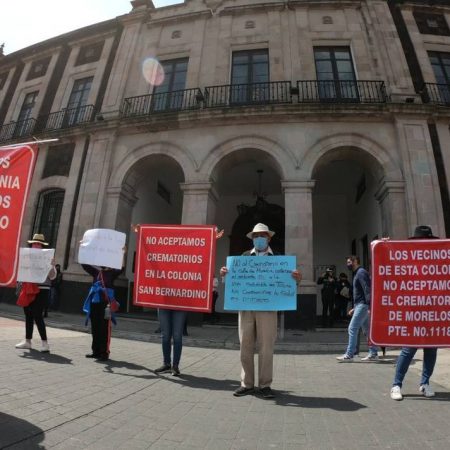 Continúa conflicto entre vecinos y empresa funeraria de colonia San Bernardino – El Sol de Toluca