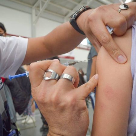 Vacunan contra Covid-19 a más de 18 mil menores de 8 años en Ecatepec – El Sol de Toluca