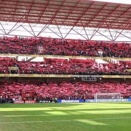 Efecto “Dani Alves” se reflejaría en las tribuna del estadio Nemesio Diez – El Sol de Toluca