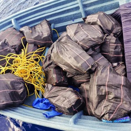 SEMAR intercepta embarcación con 1700 kilos de cocaína en la costa de Chiapas – El Sol de Toluca