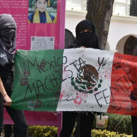 Feministas protestas en el centro de Toluca – El Sol de Toluca