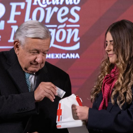 AMLO invita a participar en la colecta 2022 para la Cruz Roja y coopera con mil 700 pesos – El Sol de Toluca