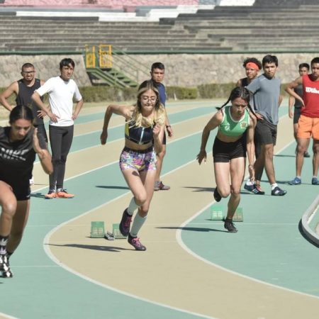 Realizaron selectivo de atletismo pista y campo en la UAEM – El Sol de Toluca