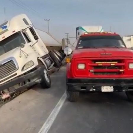 Accidente en el Circuito Exterior Mexiquense ocasiona severa carga vehicular  – El Sol de Toluca