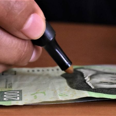 Producción de billetes falsos alcanzan niveles récord en 2022 – El Sol de Toluca