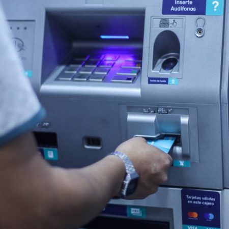 Comisiones en cajeros automáticos: qué bancos ofrecen retiros y consultas de saldos gratis – El Sol de Toluca