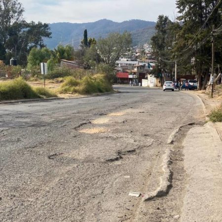Falta rehabilitación vial de entrada de Valle de Bravo – El Sol de Toluca