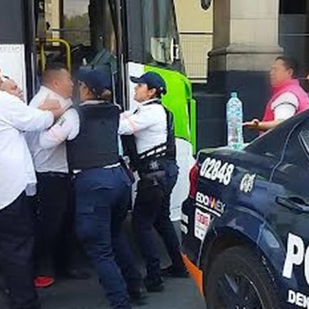 Video | Riña entre operadores de transporte público en centro de Toluca – El Sol de Toluca