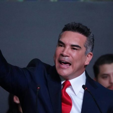 Poderes legislativo y judicial no son empleados del Ejecutivo: Alejandro Moreno – El Sol de Toluca