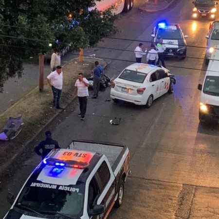 Muere motociclista tras chocar contra un taxi en Tlalnepantla – El Sol de Toluca