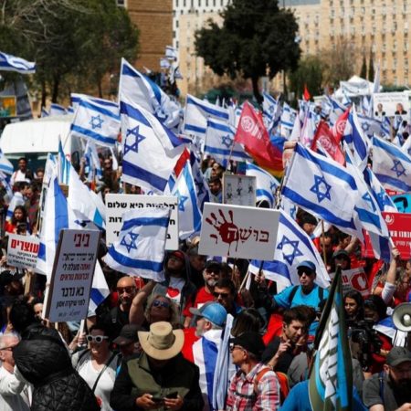 Netanyahu pospone reforma judicial tras históricas protestas en Israel – El Sol de Toluca