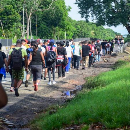 Trato a migrantes en estancias del INM es similar al de una cárcel, asegura CNDH – El Sol de Toluca