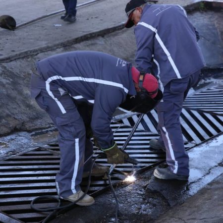 Reponen coladeras robadas en Toluca – El Sol de Toluca