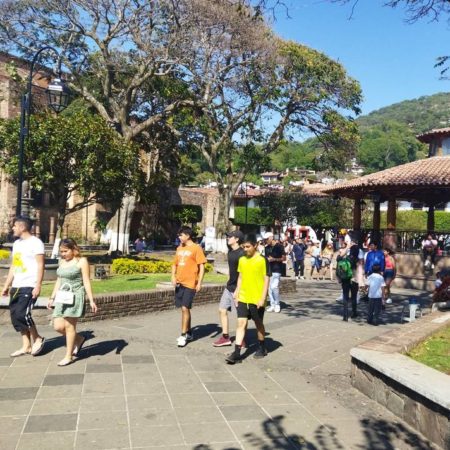 ¿Cómo les fue a los prestadores de servicios turísticos de Valle de Bravo por la Semana Santa? – El Sol de Toluca