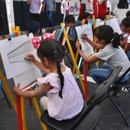 Consienten a niños de Toluca en su día  – El Sol de Toluca