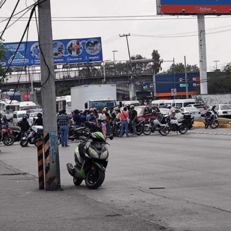 Motociclistas bloquean la López Portillo por supuestas extorsiones de la policía de Coacalco – El Sol de Toluca