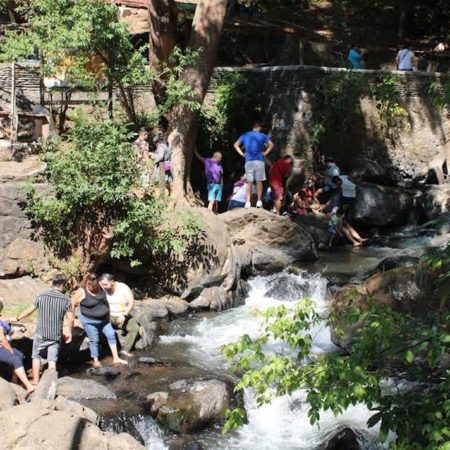 Valle de Bravo registra gran afluencia de turistas en cascadas – El Sol de Toluca